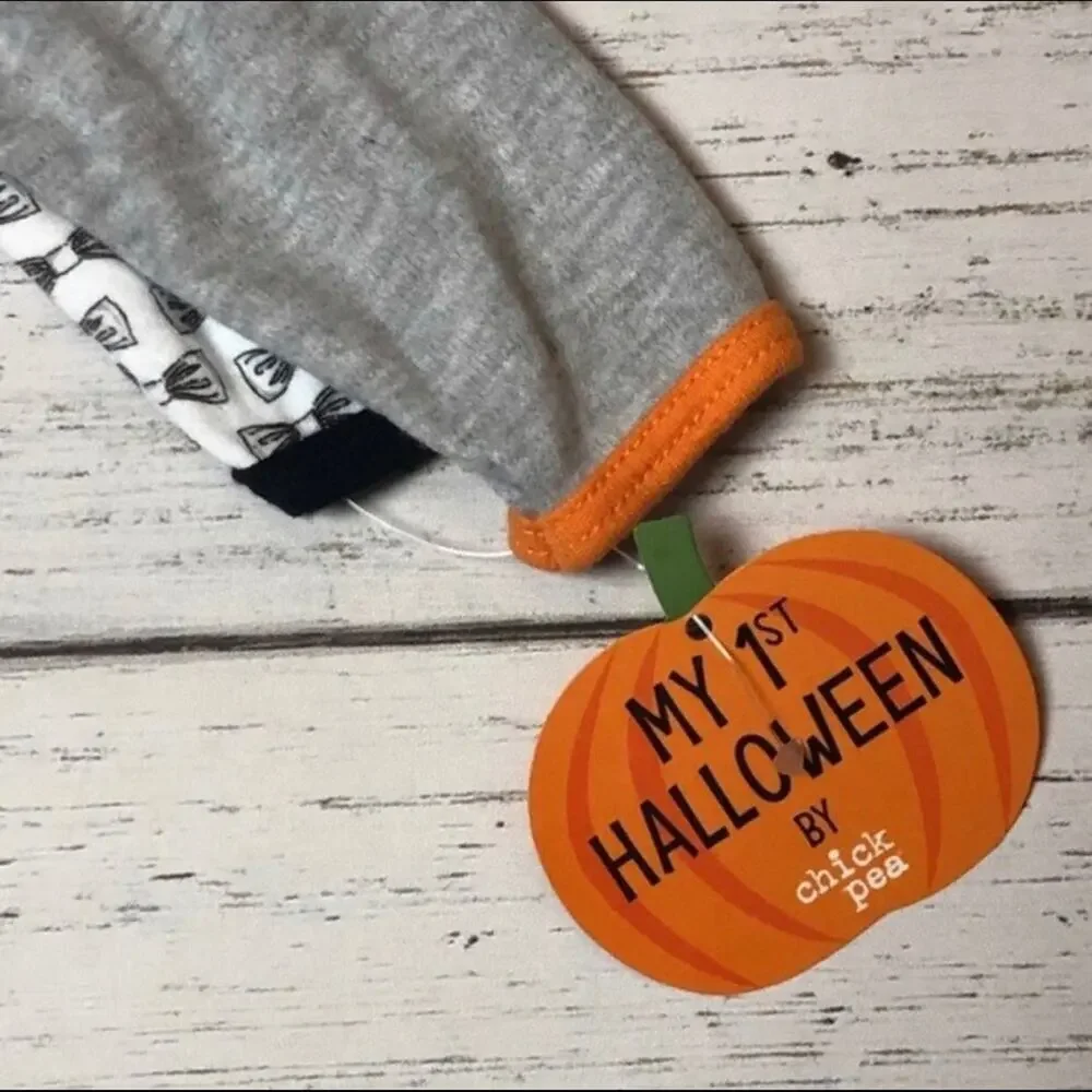 Chick Pea Two Piece Halloween Set of Two One Piece Matching Set Size 6-9 M